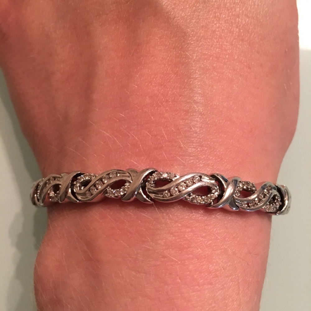 1.5 tdw diamond bracelet